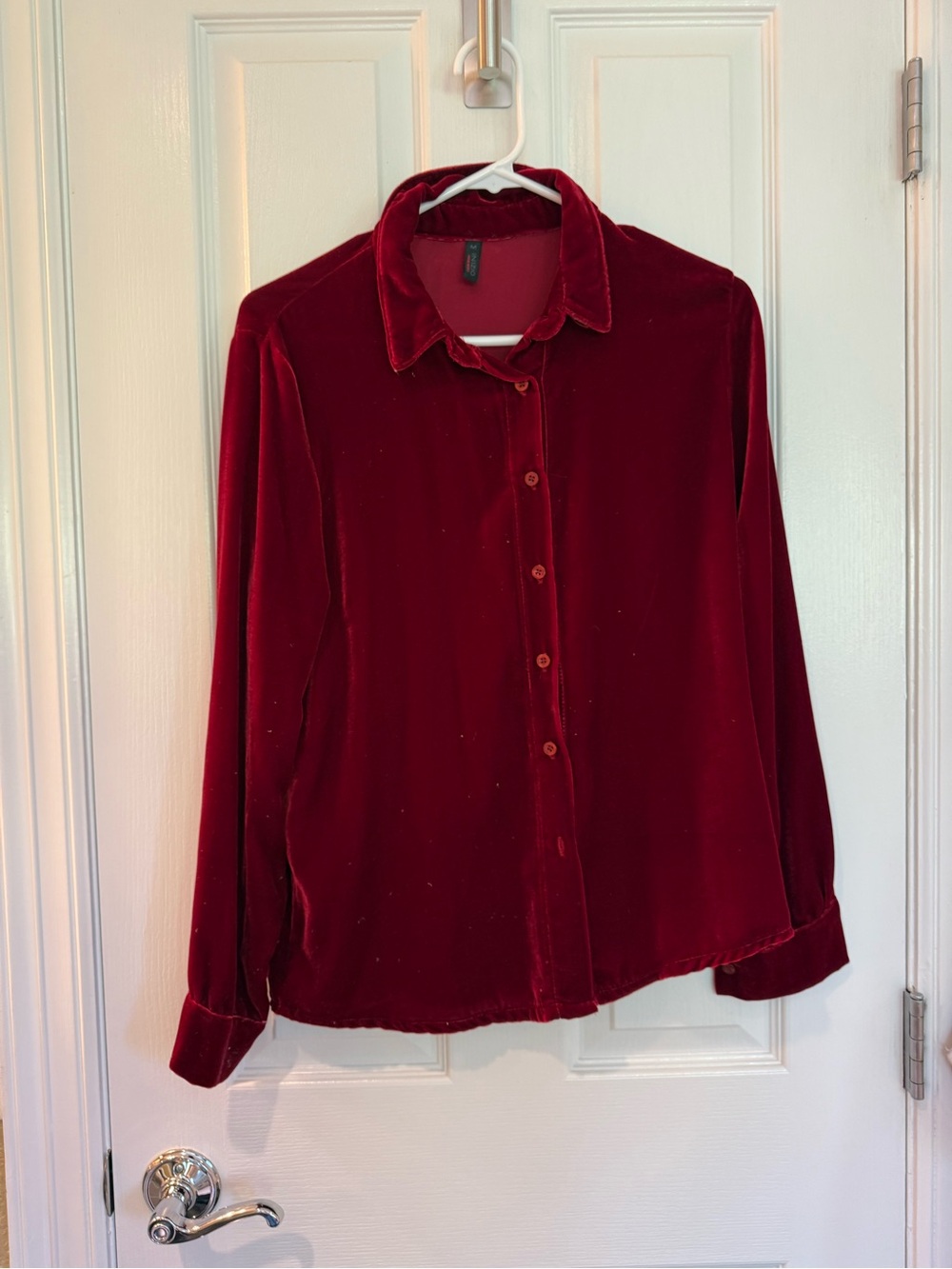 Inizio made in Italy Women's Velvet Button-Front Shirt - Red